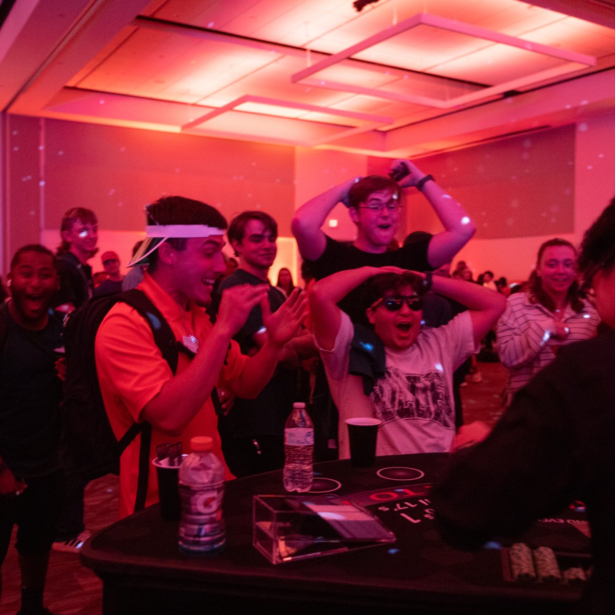 SamHoustonState's tweet image. All in on good times! 🎲

#WelcomeWeek | #KATsinoNight