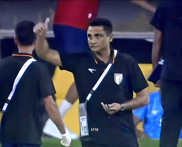 - Multiple main players unavailable
- Improper training camp + long travel to Qatar
- Inclement weather and heat-stroke threats

Despite all the challenges, the #IndianFootball U-23 team won 2-0 against a tricky Bahrain side!

BRILLIANT WORK BY COACH NAUSHAD MOOSA AND TEAM 👏 🇮🇳