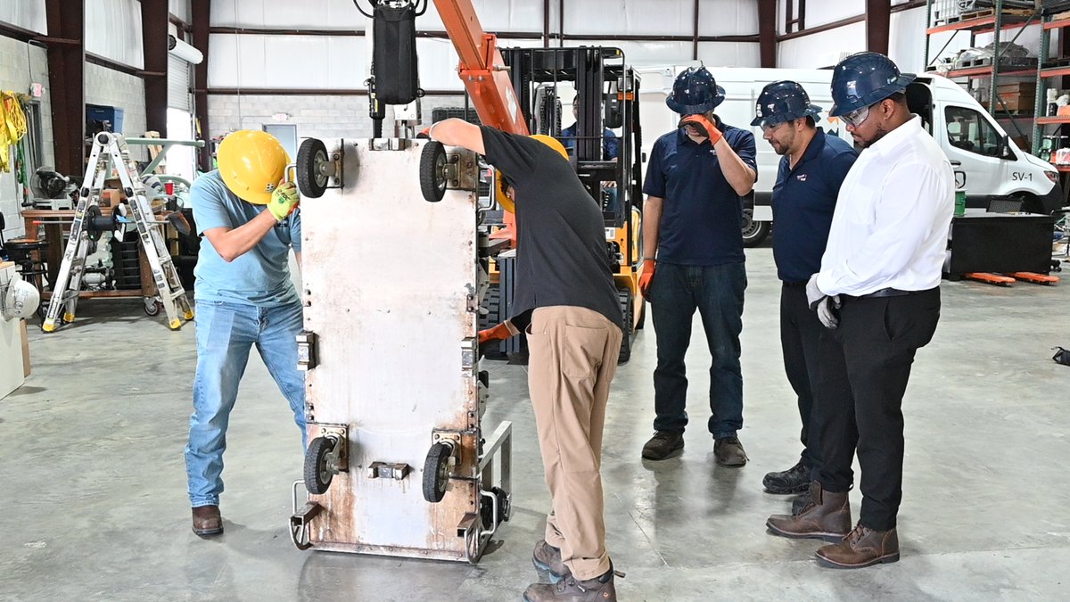 squarerobots's tweet image. Week 7 of our engineering bootcamp covered key field skills: tether management, inspection strategy, EVA, and PAUT data acquisition.
These sessions strengthen the link between technical knowledge and real-world inspection work.
#SquareRobot #EngineeringTraining #FieldReady