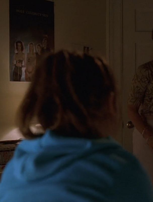 мэдоу сопрано фанатка группы hole..... she's the one