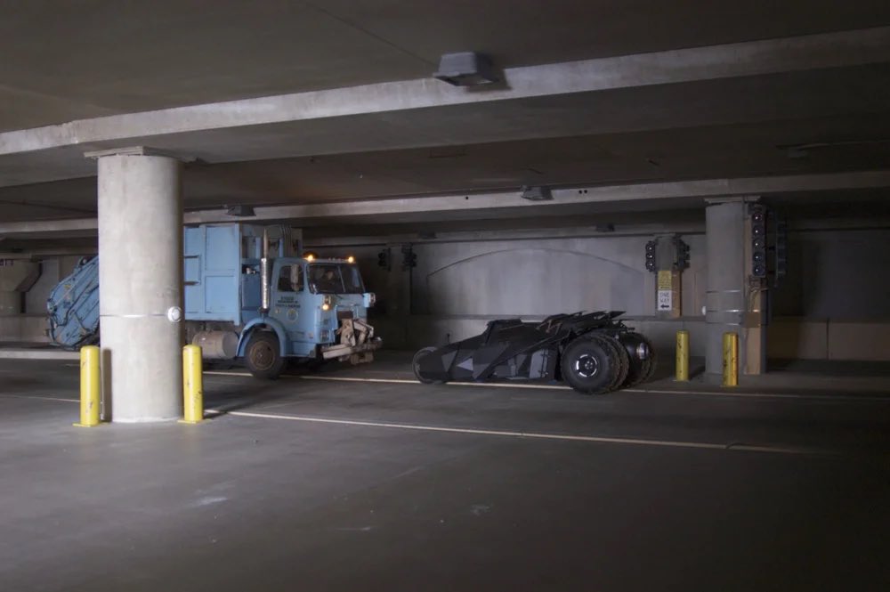 Recently learned that one of the artists that worked on the Halo 3 Believe Diorama also worked on this garbage truck in The Dark Knight. Incredible skill.