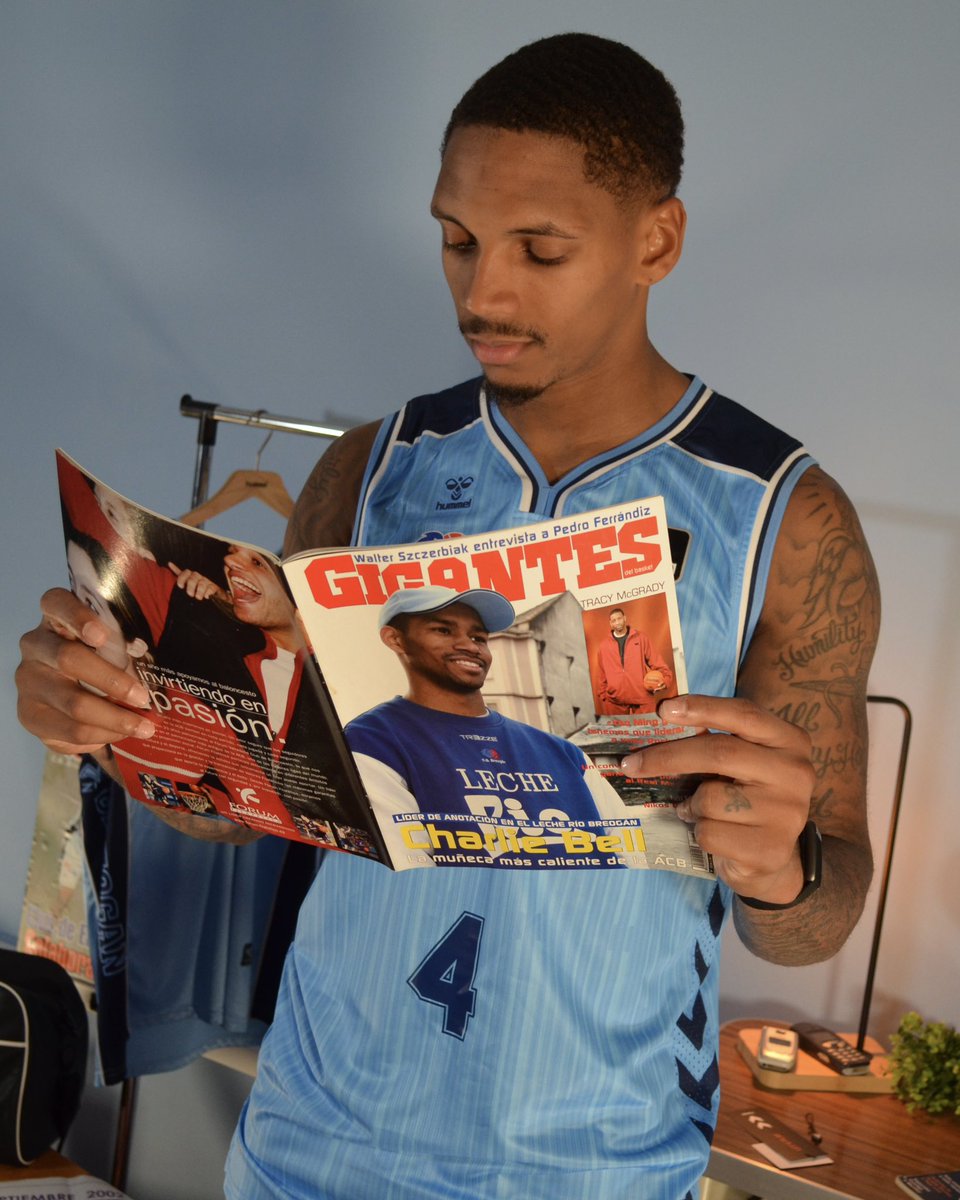 Miramos cara o futuro, 𝐥𝐞𝐦𝐛𝐫𝐚𝐧𝐝𝐨 𝐨 𝐩𝐚𝐬𝐚𝐝𝐨 🦁

#ForzaBreo 🩵