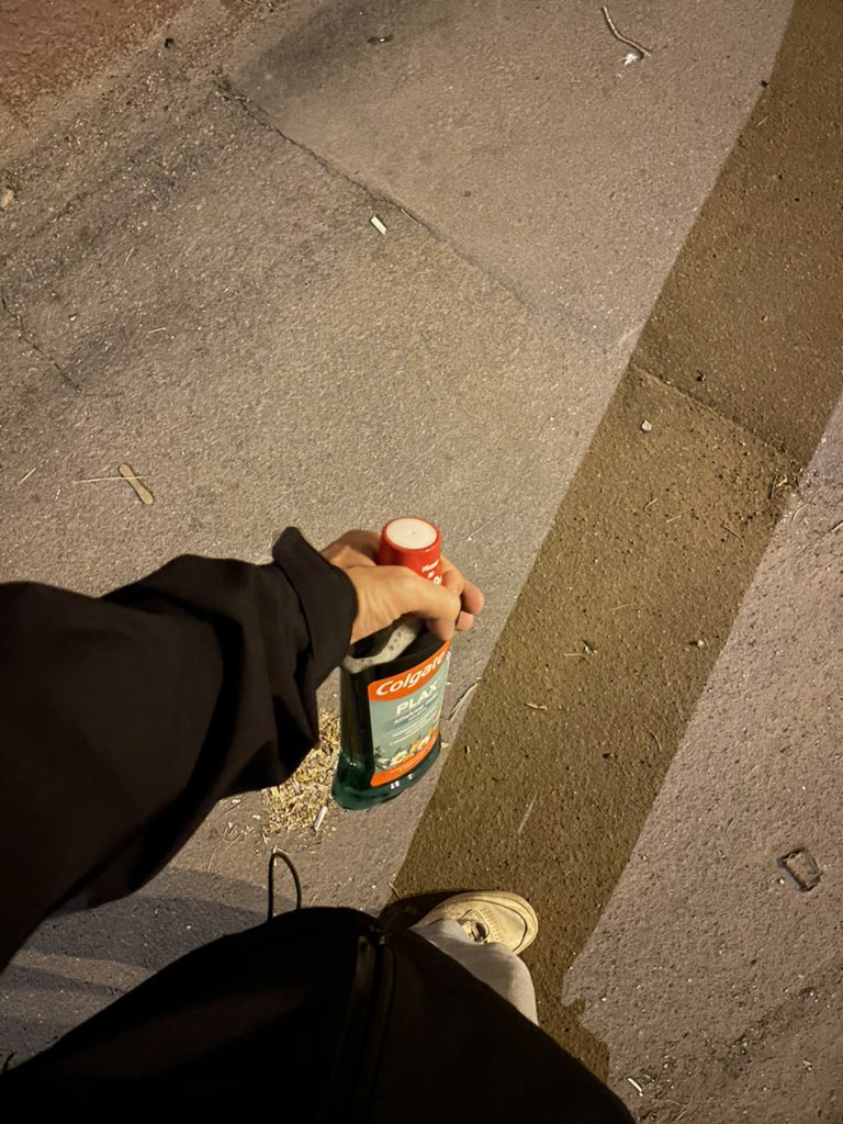 уже похуй на тебя. просто хочется забыться