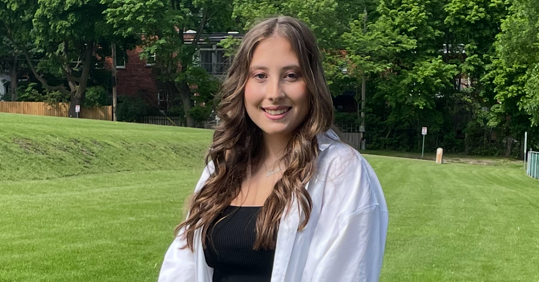 McGill Family Medicine (@mcgillfammed) on Twitter photo Happy Back to School! We asked our Grad Students to share their experiences of studying #FamilyMedicine.
Natalia Romero: mcgill.ca/familymed/arti…
Raisa Chowdhury: mcgill.ca/familymed/arti…
Amir Chalati: mcgill.ca/familymed/arti…
Lauryn Green: mcgill.ca/familymed/arti…
<a href="/McGillMed/">McGill Medicine and Health Sciences</a> Happy Back to School! We asked our Grad Students to share their experiences of studying #FamilyMedicine.
Natalia Romero: mcgill.ca/familymed/arti…
Raisa Chowdhury: mcgill.ca/familymed/arti…
Amir Chalati: mcgill.ca/familymed/arti…
Lauryn Green: mcgill.ca/familymed/arti…
<a href="/McGillMed/">McGill Medicine and Health Sciences</a>