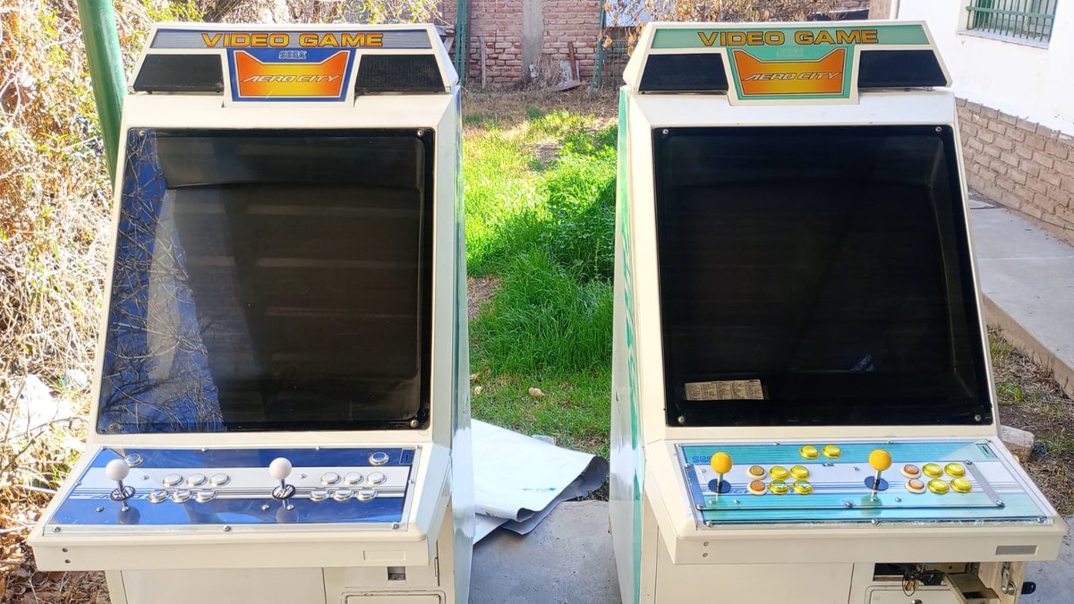 Al fin terminé estas dos hermosuras la verdad que fue un proceso bastante largo y medio tediiso pero estoy conforme con el resultado muy feliz con ellos #Aerocityforever <a href="/FightersArg/">FightersArgentina</a> <a href="/ValquiriaGames/">Valquiria E-Sports Argentina - FGC</a> <a href="/IronwilleSports/">Ironwill</a>