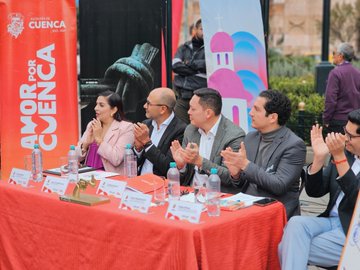 #Cuenca  is the first city globally declared a Non-Violence ambassador! 👊