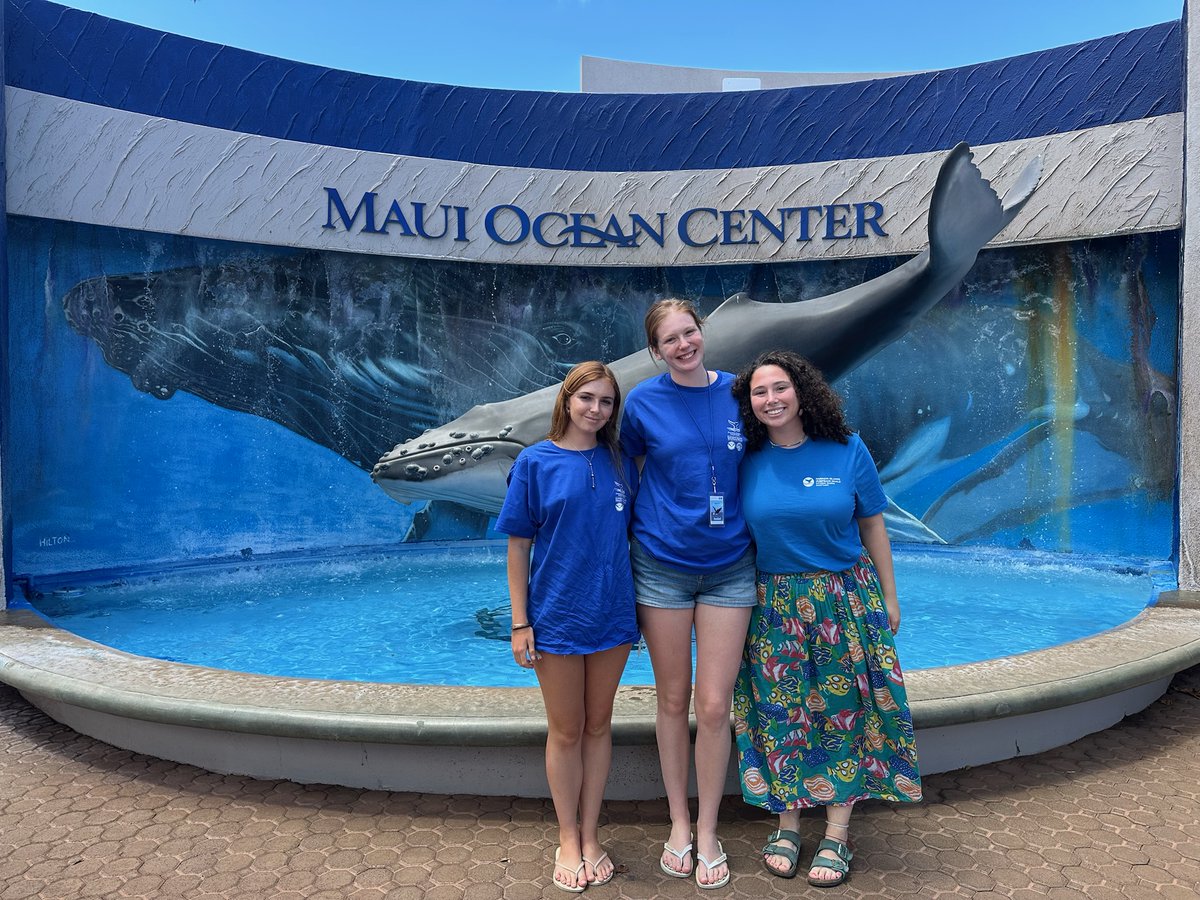 From classroom to coastline: Join Hollings scholar Isabel Leonard as she shares about her incredible summer internship in Maui where she developed a curriculum on the zones of the ocean. Read her story: noaa.gov/office-educati… 
#NOAAScholars #Internship