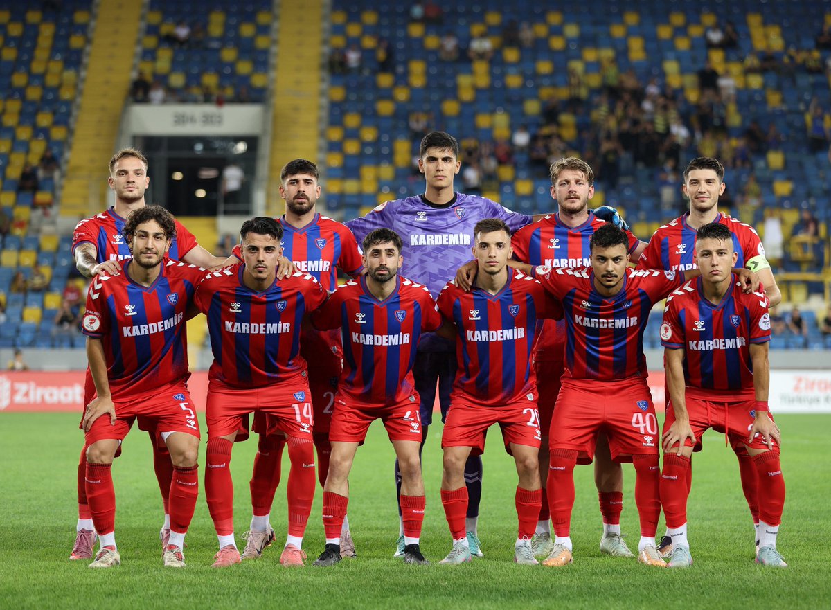 Ankara’da Karabük’ün Şanlı Geçmişini Hatırlattık ❤️💙
#ZiraatTürkiyeKupası