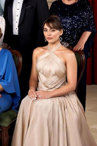 👸😌.... الكوين
#SılaTürkoğlu 
#Doğa