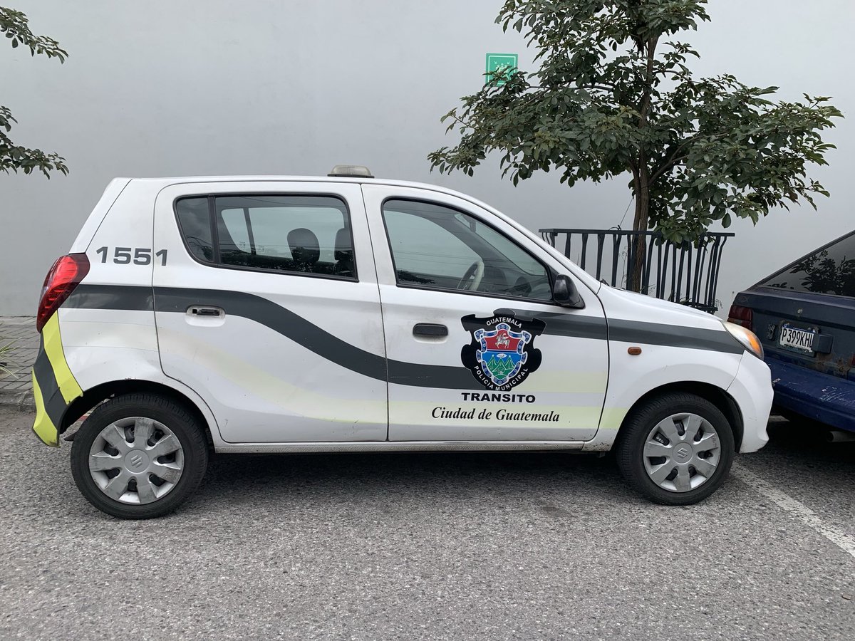 ⁦<a href="/PMTMuniGuate/">Policía MT Ciudad de Guatemala</a>⁩  ⁦<a href="/muniguate/">MuniGuate</a>⁩  Deben dar el ejemplo