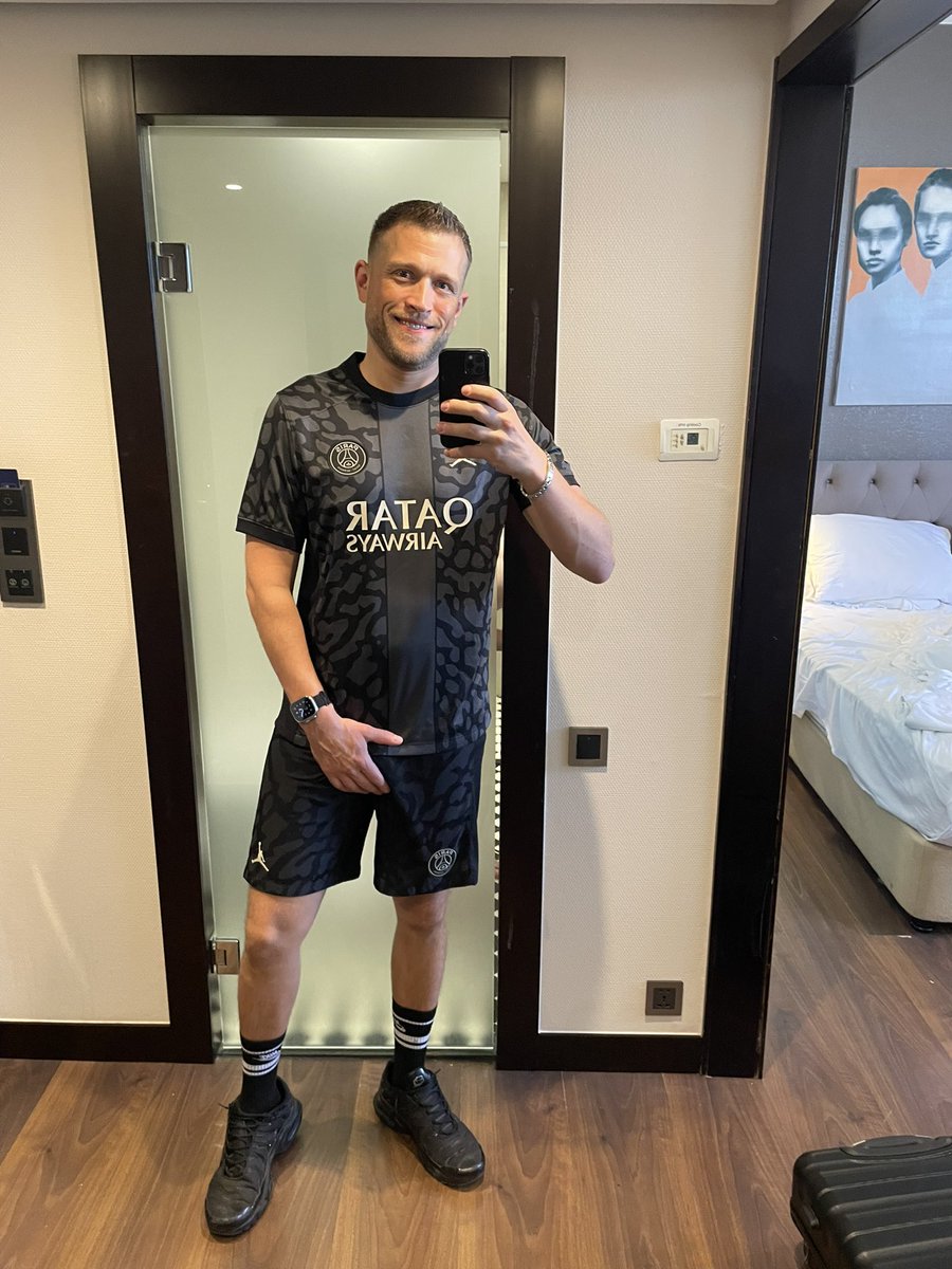 ⚠️⚠️⚠️ #rtgame ⚠️⚠️⚠️

Mein sub möchte mal wieder gemolken werden. Er sitzt gelangweilt im Hotel möchte an seinen Master abdrücken. 

1/1/1 3 Kommentare 15 min.