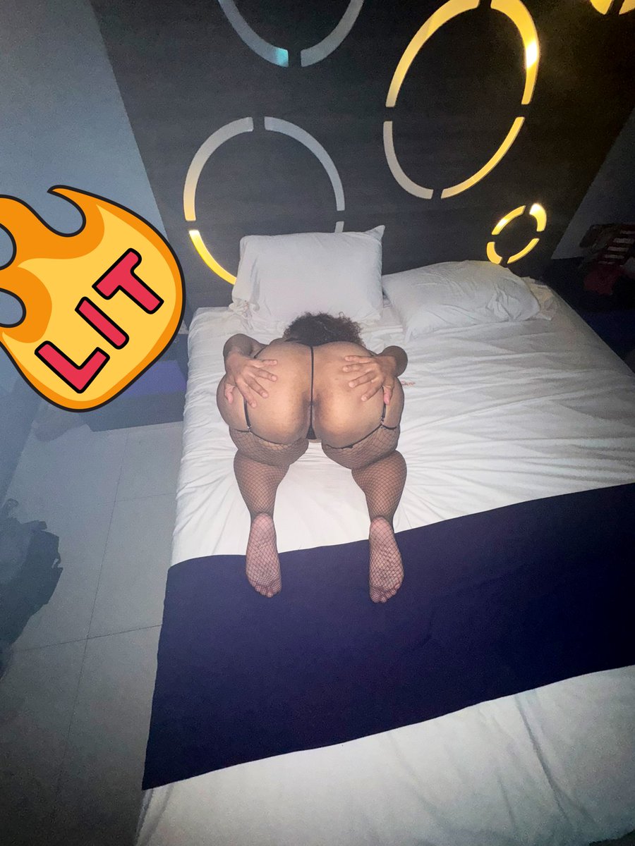 JosfollarH's tweet photo. Excelente tarde calurosa🥵
Se me antoja algo…algo así como una habitación climatizada para estar haciendo travesuras 😋😈🤤
#hotwife #sexy #swingerveracruz #hot https://t.co/qFtc0bifeV
