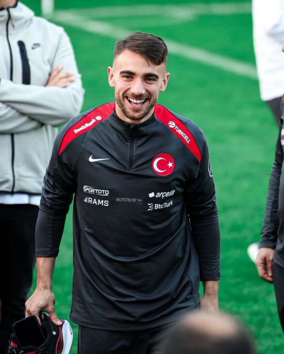 Aslan parçası evlat 💛❤️🦁