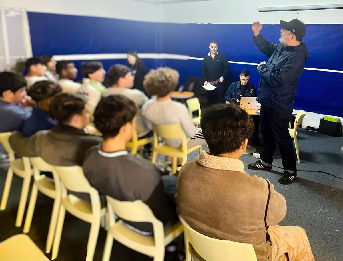 🎙️ Jóvenes del CIP-CRC Til Til realizaron podcast sobre emociones y sexualidad inteligente

Este espacio, que tuvo gran convocatoria, les permitió expresarse, reflexionar y promover conductas responsables, junto a @Marcosimu y el psicólogo <a href="/rodrigojarpa/">rodrigo jarpa</a>