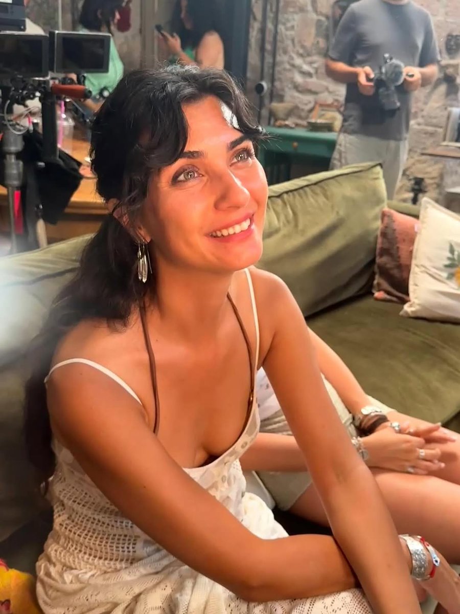 #TubaBüyüküstün  ve kusursuz güzelliği 🤍🔥