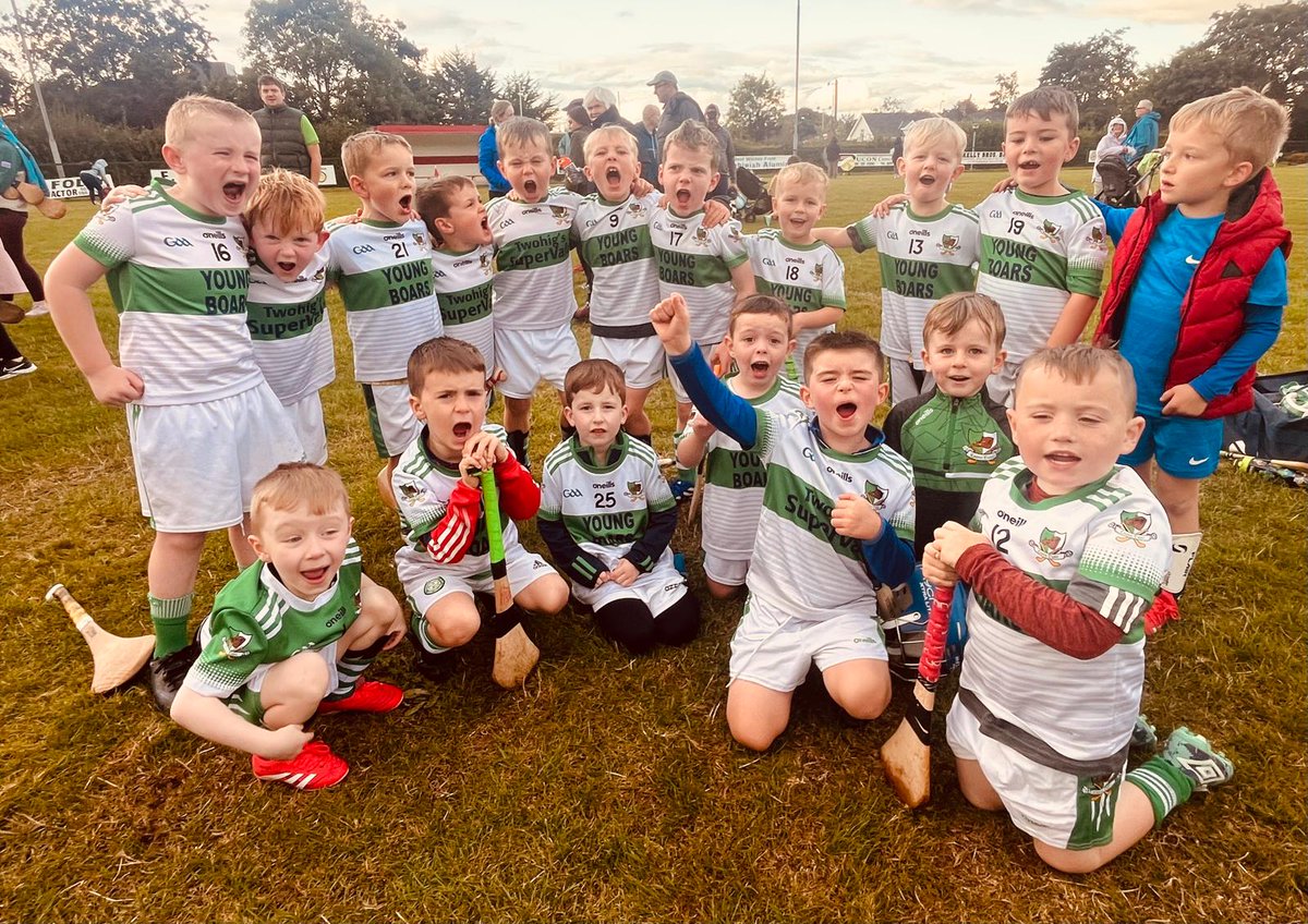 Our U6 hurlers took part in the North Cork Blitz tonight in Banteer!

Some fantastic hurling from the boys against teams from all over North Cork.
Tks a million to all parents &amp; coaches for their support.

Thanks to <a href="/Banteer_LyreGAA/">Banteer/Lyre GAA</a> for hosting.
#TheFutureisBright
#YoungBoarsAbú!