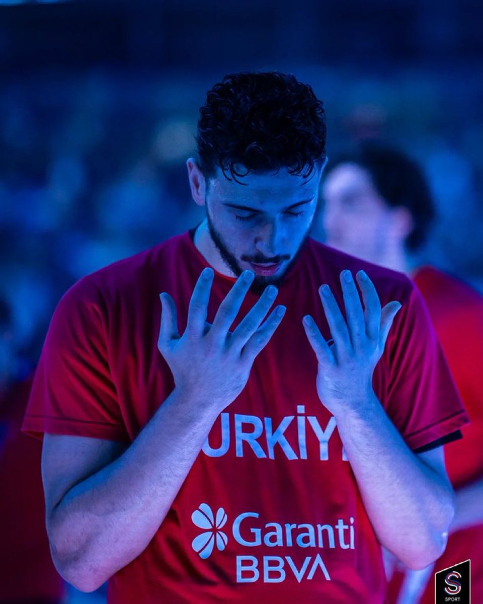 MVP! MVP! MVP!

Alperen Şengün 💫