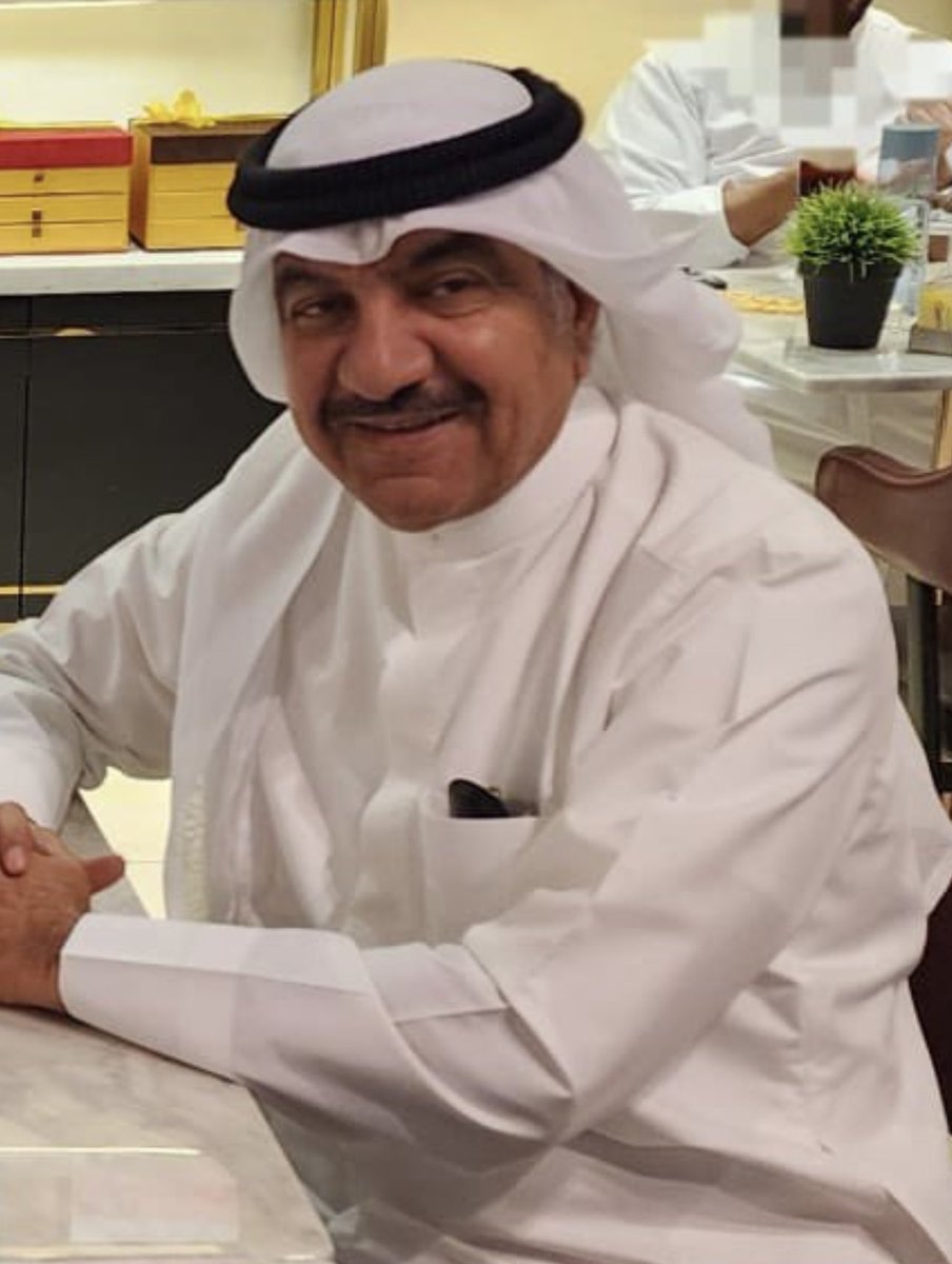 فن و رياضة (@sport2kw) on Twitter photo الشاعر #خالد_البذال <a href="/albathaal/">خالد البذال الرشيدي</a>
شاعر كويتي 🇰🇼
من ابرز اعماله
1) عاتبيني - طلال سلامة
2) لا تسأليني - احمد الحريبي
3) الا وا عذابي - عبدالكريم عبدالقادر
4) وينهم - ديانا حداد
5 ) الا يا وقت - راشد الماجد الشاعر #خالد_البذال <a href="/albathaal/">خالد البذال الرشيدي</a>
شاعر كويتي 🇰🇼
من ابرز اعماله
1) عاتبيني - طلال سلامة
2) لا تسأليني - احمد الحريبي
3) الا وا عذابي - عبدالكريم عبدالقادر
4) وينهم - ديانا حداد
5 ) الا يا وقت - راشد الماجد