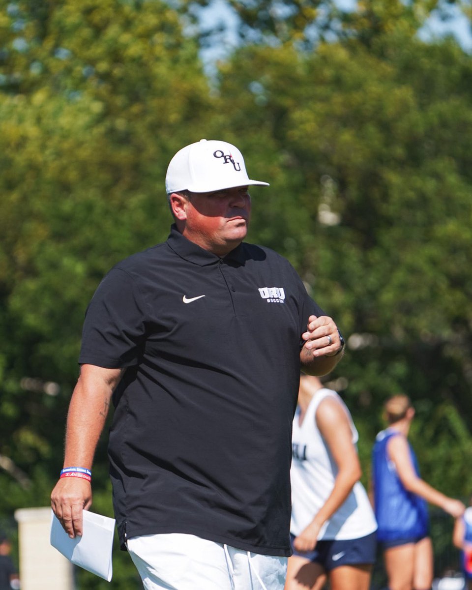 ⚽️ORU vs OSU at the Case Tomorrow | 7PM
⚪️White out!⚪️

For every 5 Retweets Head Coach Risenhoover’s hat will grow! ⚽️

#GoldenStandard
#ORUWSOC