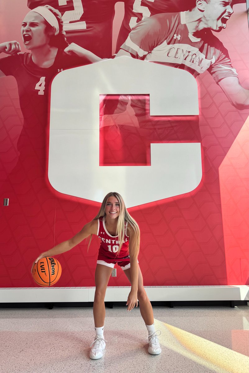 After a great visit, with <a href="/Coach_JWeiland/">Justin Weiland</a> and Coach T, I'm excited to announce that I've receieved an offer to play basketball for <a href="/CentralDutchWBB/">Central Women's Basketball</a>.  Thankful for the opportunity!
