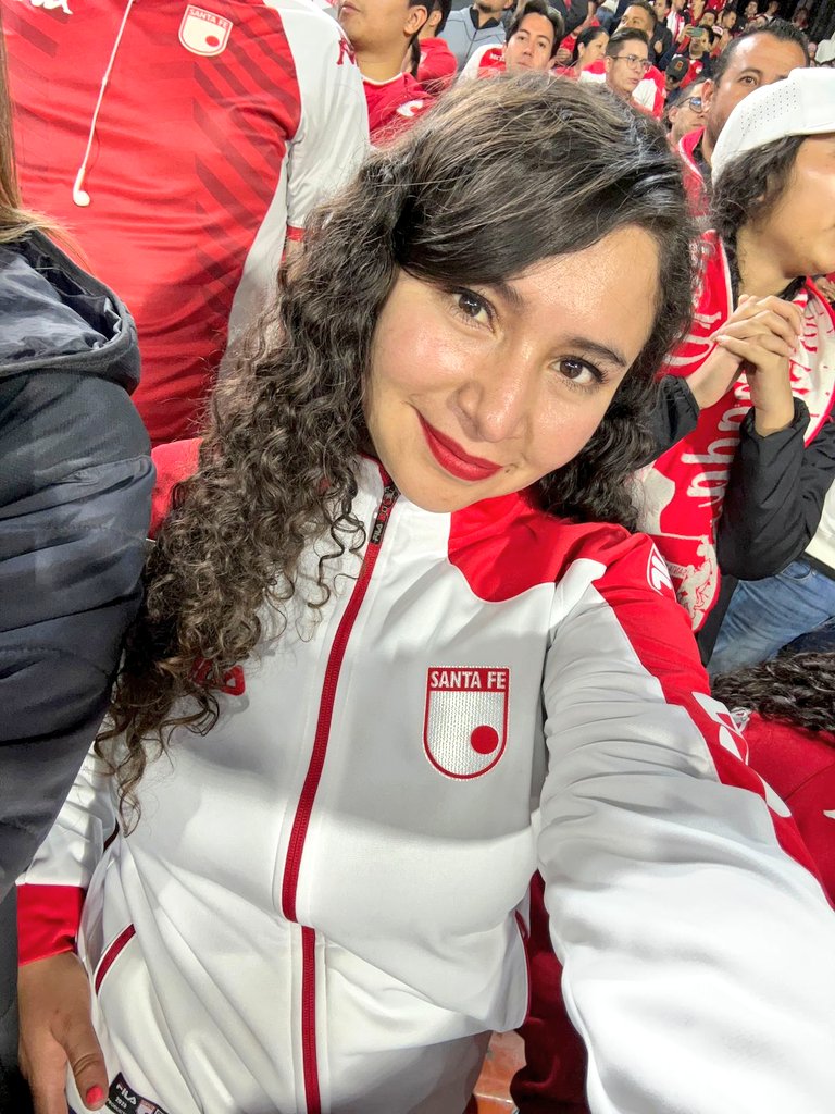 Estefaniiiia p (@estefiipaez12) on Twitter photo 