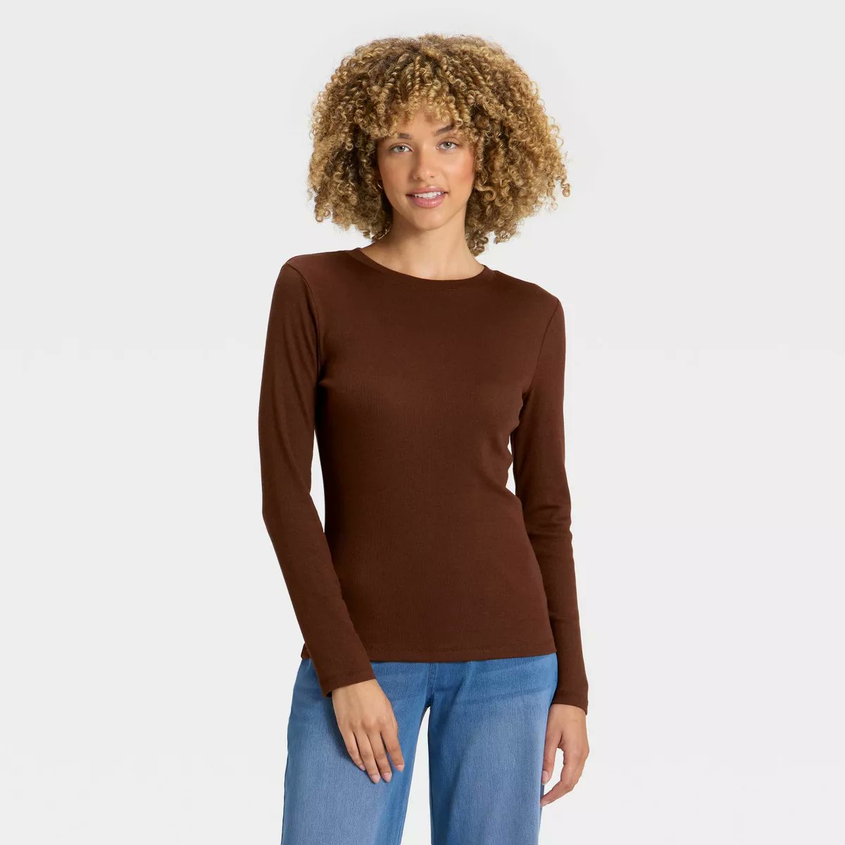 ASweimler's tweet image. A wardrobe essential that just works 🙌 This slim-fit long-sleeve top from A New Day™ is perfect for layering or wearing solo. Soft, stretchy, and only $15—don’t sleep on it. #TargetFinds #StyleStaple #LayerUp #ANewDay

target.com/p/women-s-slim…