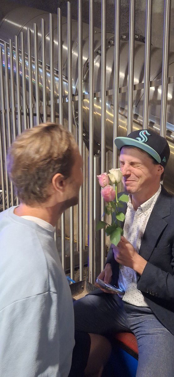 MikeZks's tweet image. @Jean__Meche &amp;amp; @LX_T are so in love with @angular #SignalForms. 😍