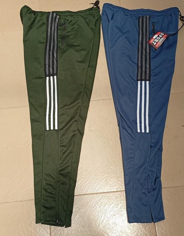 Stretchy Unisex Joggers

Price > N13,000 each 

Available in different sizes

WhatsApp > wa.me/c/2348167855732

Nationwide (home) Delivery 🚚