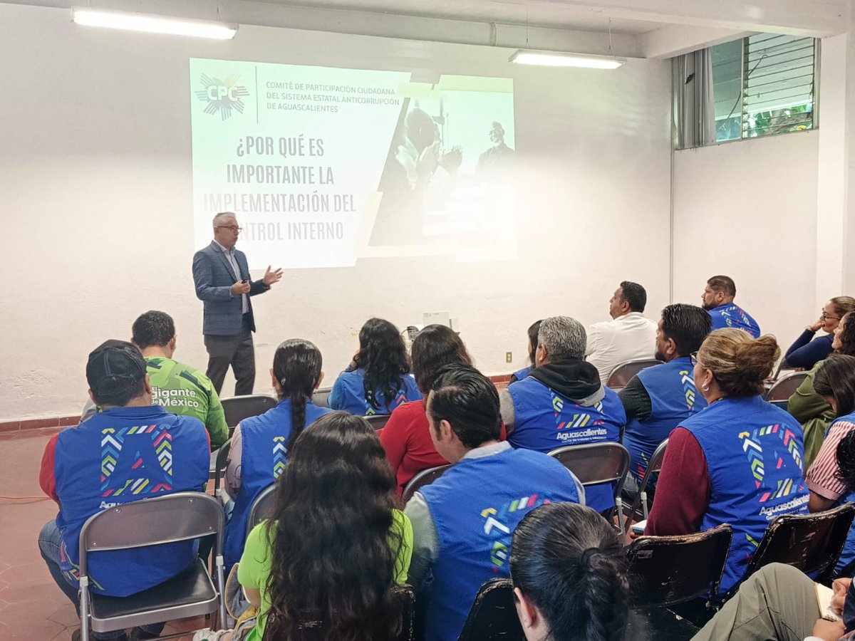 Curso  de Sensibilización de la implementación del Control Interno impartido por el Comisionado Presidente Mtro. Salvador Vázquez - Comisionado CPC-Ags a Directores Generales y Coordinadores de la Secretaría de Sustentabilidad, Medio ambiente y  Agua.