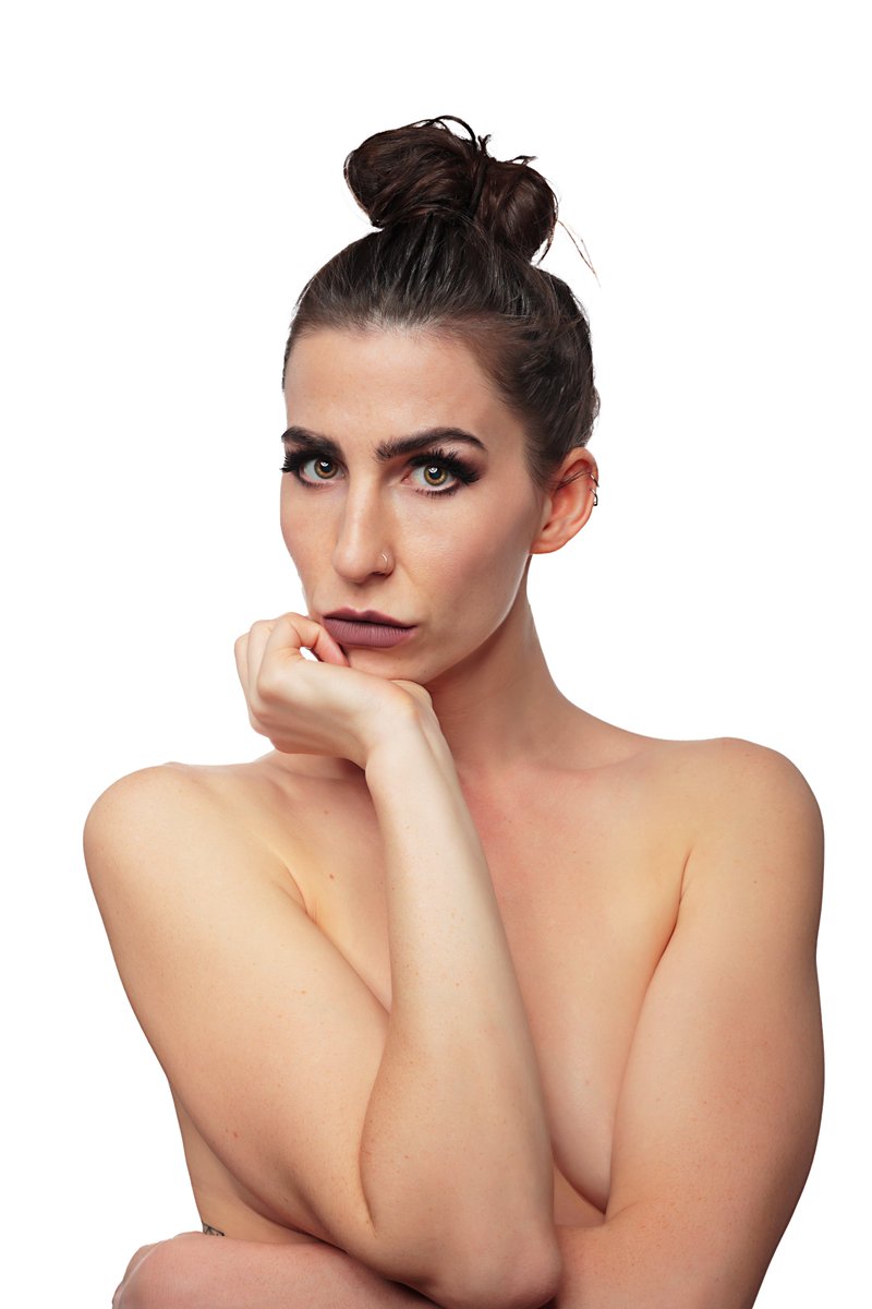 el_jong's tweet image. It's one of my life's honor to have made wonderful things with the most talented harpist and amazing human. Happy birthday, @stephharpnyc!

#photography #portrait #portraitphotography