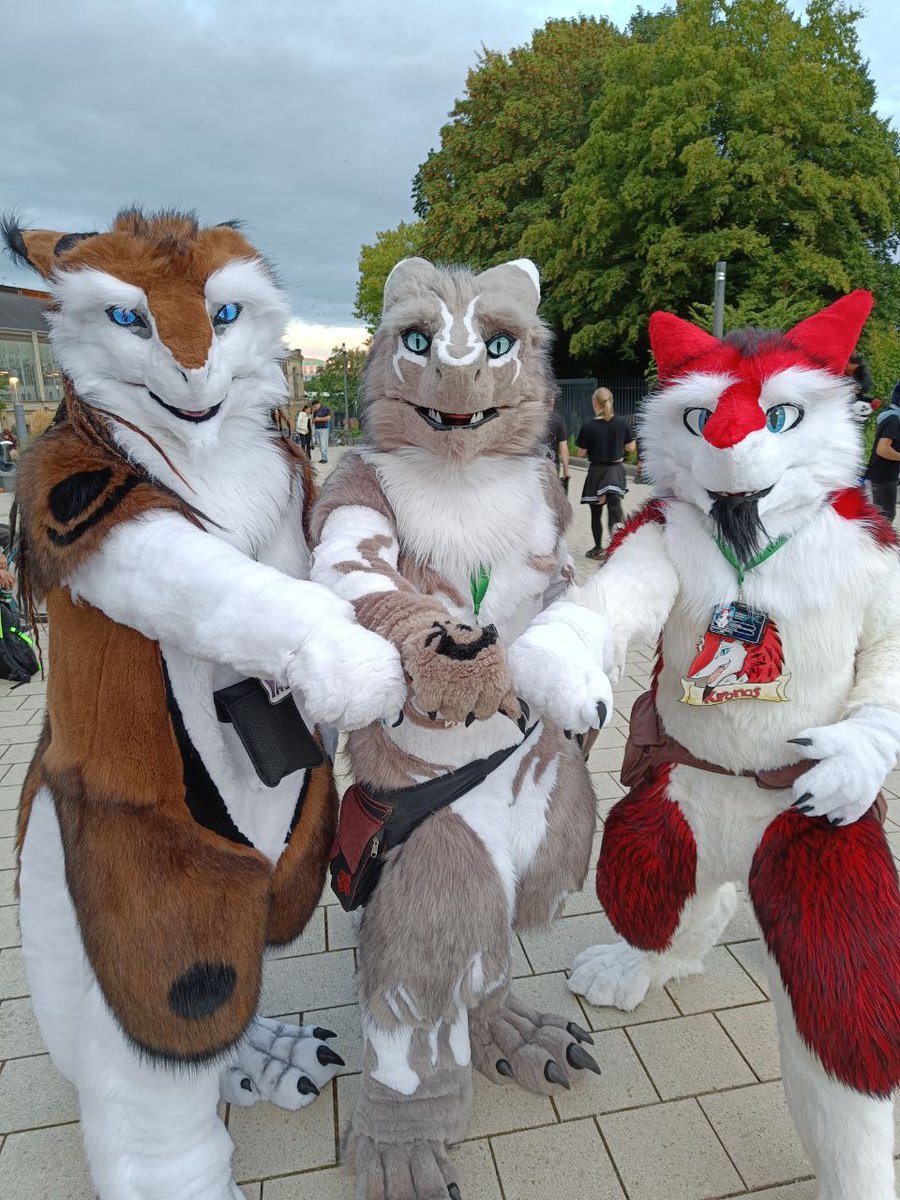 Kronos Sergal tweet media