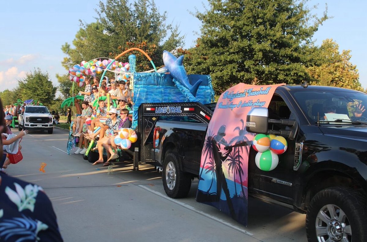 BridgelandBsb's tweet photo. Homecoming Parade-2025
Thank you to all of our awesome baseball parents for making this a special day for everyone!!
#better #different https://t.co/HT41TBGE5f