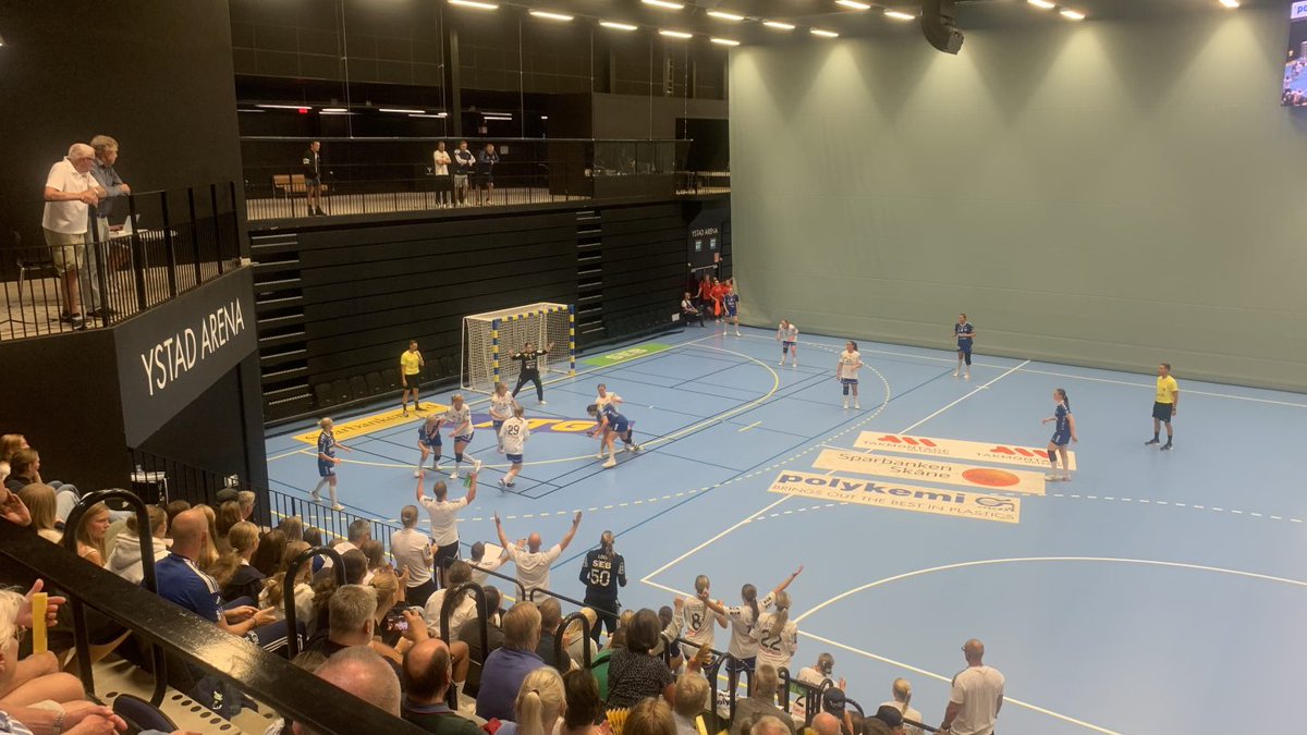 Ekmarks 16 punkter efter YIF:s cupseger mot Aranäs: ”Det här blir en rolig säsong” -  skanesport.se/2025/09/03/ekm…