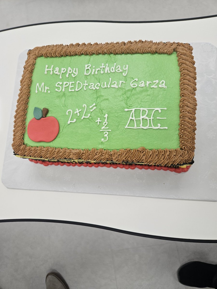 MGALIN01_CBNES's tweet photo. Celebrated a SPEDtacular Jackrabbit today. Happy birthday Mr. Garza!  Wishing You many more birthdays and lots of blessings.  #Jackrabbits #LoveOurPassengers https://t.co/GODVQXbr8n