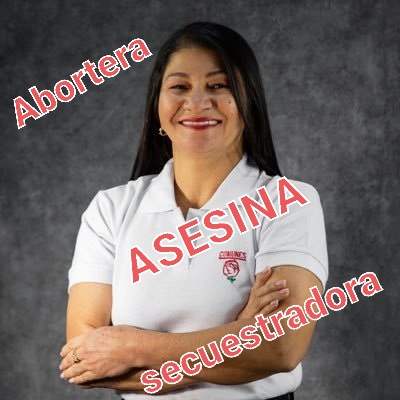 Sandra Tirofijo "La Carnicera" de las FARC, secuestraba mujeres y niñas para que los guerrilleros las violaran y esclavizaran, a la que quedaba embarazada la obligaba a abortar, la que no quería abortar, la mataba.

Hoy <a href="/SandraComunes/">Sandra Ramírez</a> dice que le violaron su intimidad.