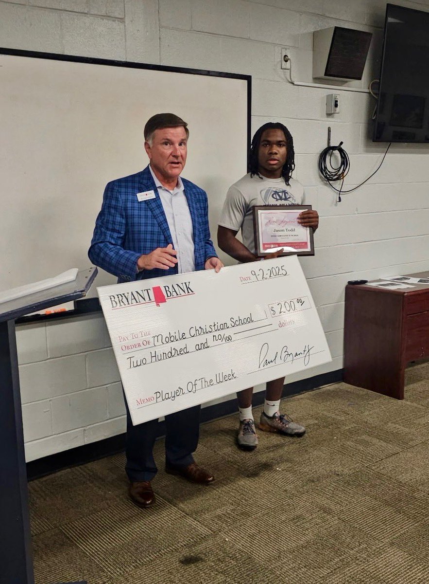 Huge shoutout to <a href="/MobileChristian/">Mobile Christian</a> running back Jason Todd on being named last week’s <a href="/BryantBank/">Bryant Bank</a> Player of the Week! Todd had an absurd night in the Leopard victory, rushing for 347 yards and three TDs along with a 95-yard kickoff return TD and a 45-yard TD catch!
