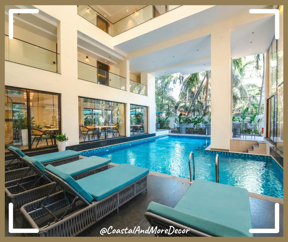 CSTL_More_Decor's tweet image. Indoor-outdoor living at its finest! We're loving the sleek design &amp;amp; inviting atmosphere of this space, perfect for relaxing by the pool no matter the weather. What a dream! 

#PoolsideDesign #IndoorOutdoorLiving #LuxuryHomes #ModernDesign #BackyardGoals #DreamHome