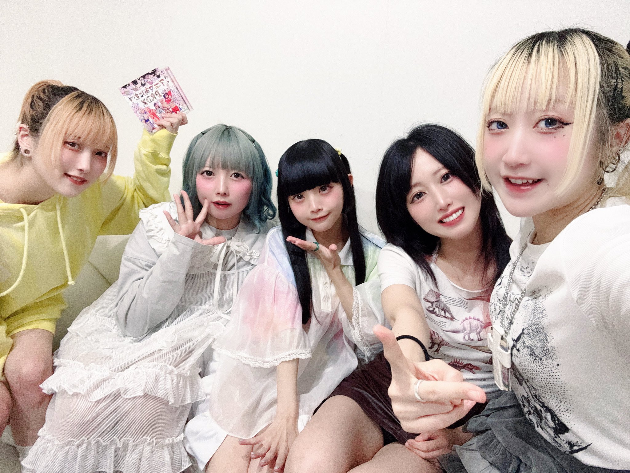 新品未開封　スパフル　どーぱみんみんみん　ソロジャケット Amazon.co.jp: どーぱみんみん サクセス論 (初回限定メンバー