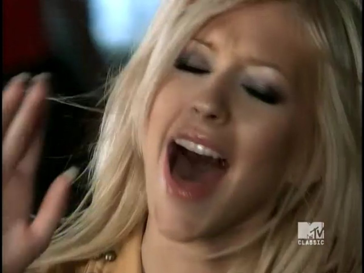 dudurh1's tweet photo. Christina Aguilera - What a Girl Wants
#VMAs #MTVClassic https://t.co/wqngVi4Ols