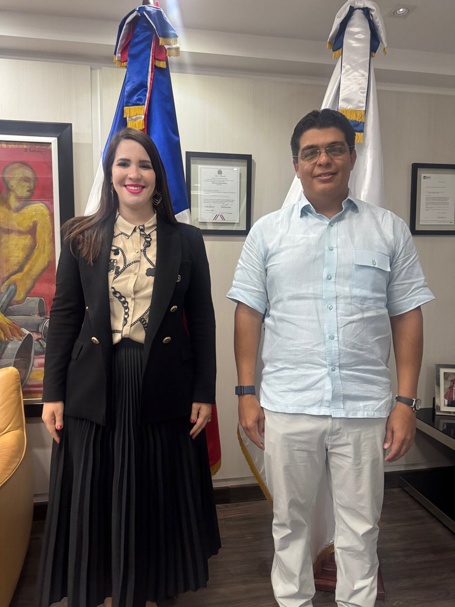 📍 Rumbo a Corea ✈️ Sostuvimos una valiosa reunión con el Señor Felipe Suberví (Fellito), Director de la Corporación del Acueducto y Alcantarillado de Santo Domingo (CAASD), entidad responsable de garantizar el acceso al agua potable y el saneamiento en el Gran Santo Domingo,