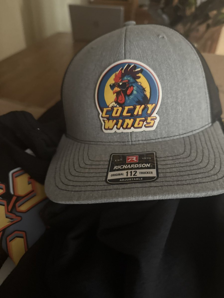 SNEK whale tweet media