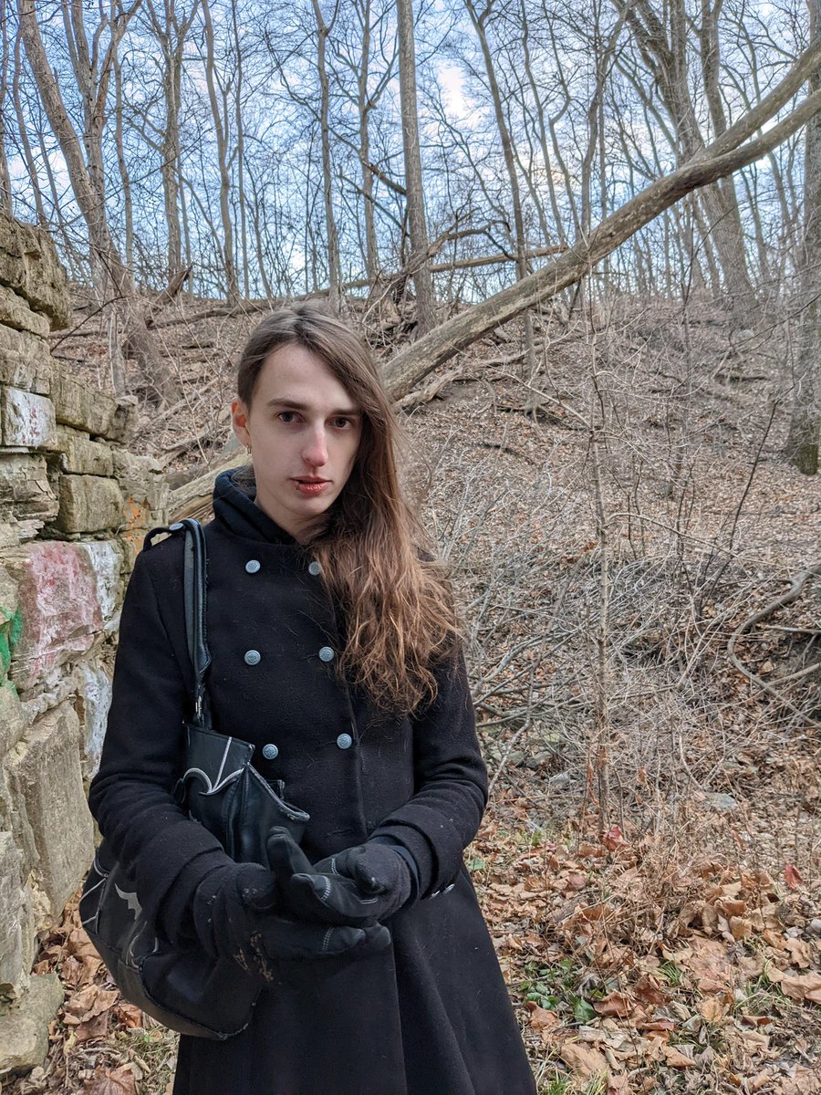 ollieternity's tweet image. I buried my close friend Harpy today, please if you can, read her poem “Girls Like Us” she wrote in 2016 it would mean the world to me and to her for other trans people, especially Tgirls, feel impacted and touched by her work. Love you Harpy