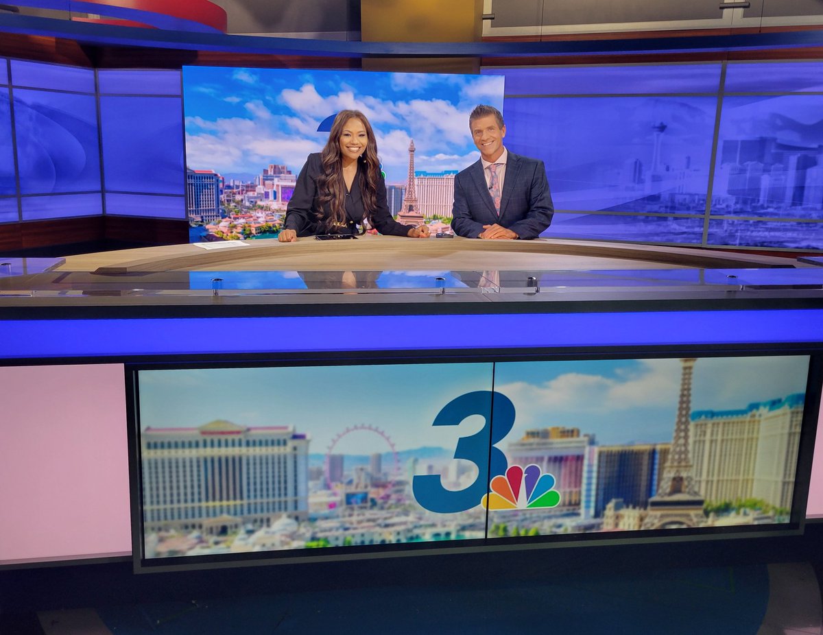 Wednesday 3pm news with <a href="/LatoyaNews3LV/">Latoya Silmon</a> <a href="/BillBellis/">Bill Bellis</a> <a href="/News3LV/">KSNV News 3 Las Vegas</a> 🏜 new set is nice