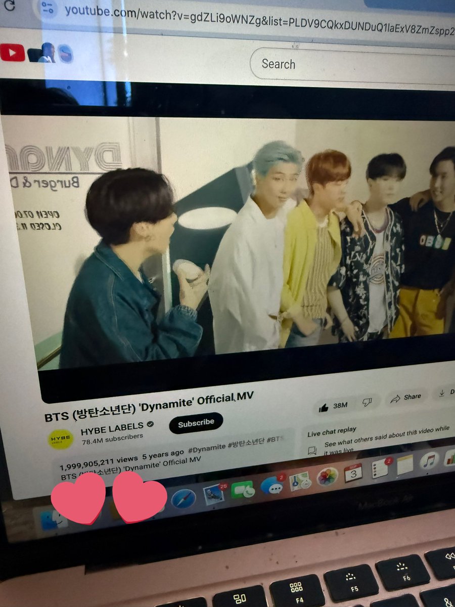 BTSOT7Canada's tweet image. Less than 100k to go.  

ARMY we are almost there … who’s going to be the one to push it to 2B!?!!!!! 

#LikeDynamite #DynamiteTo2B