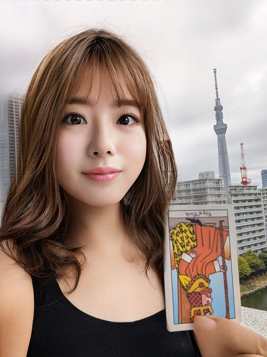 おはよ☔
ウチの区に記録的短時間大雨情報と大雨警報と洪水警報が出てる😳
それはさておき👉️
今日のタロットは「ワンドのキング（逆）」やる気や情熱が高まりすぎて軋轢を生まれてしまうかも🦆
みなさん、よい一日を♥
#マカロンタロット
#おはようイグたん
#カワイイ化
#faceapper
#仮想空間の魔女