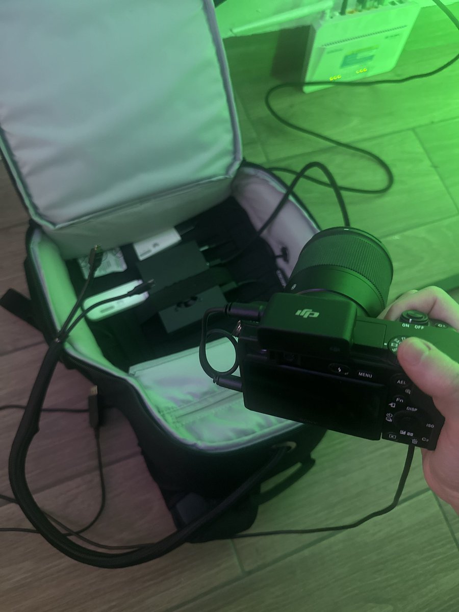 BRAVENIKA tweet media