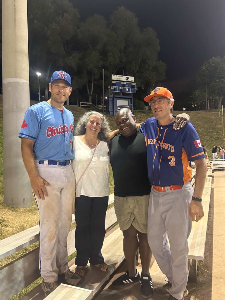 CoachRebelo3's tweet photo. @CanadianMike101 I saw Ellison at a recent game at Christie Pits. I hadn’t seen him in 20 years https://t.co/lpGI6uF8no