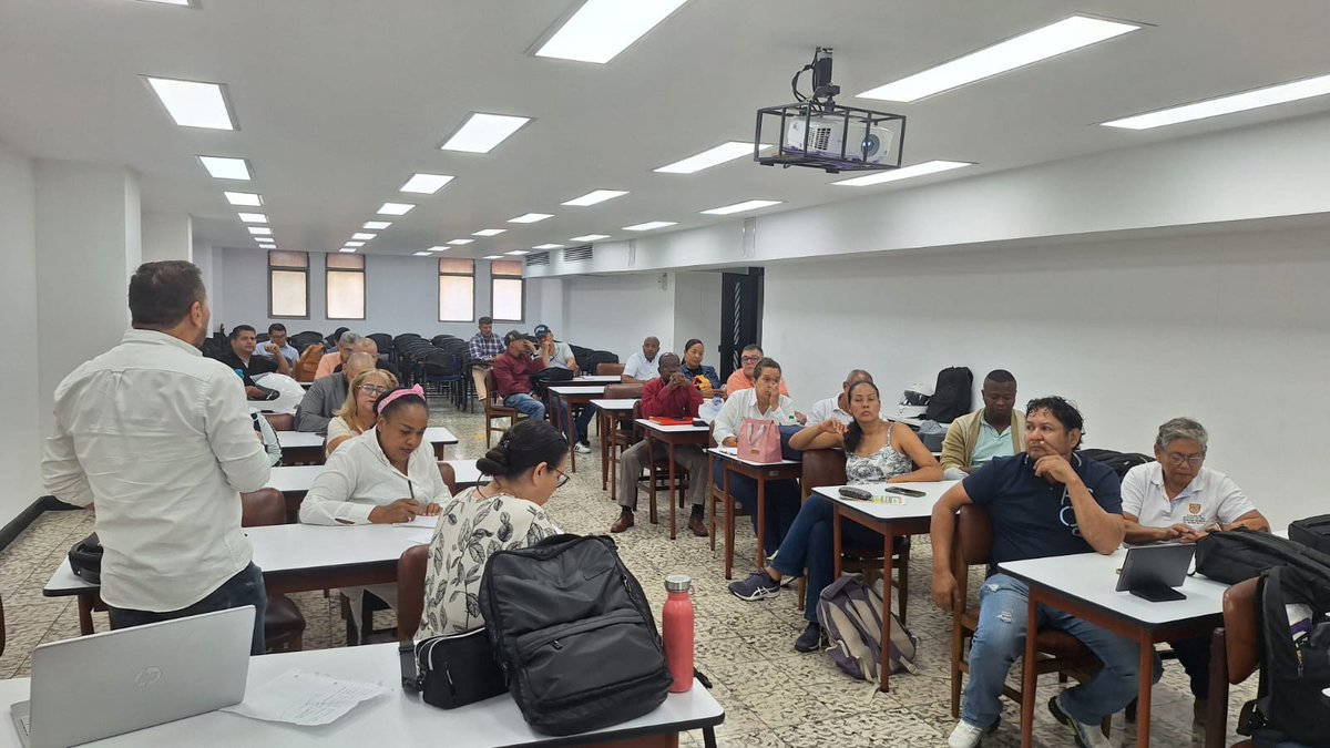 únete - unión nacional trabajadores del estado tweet media