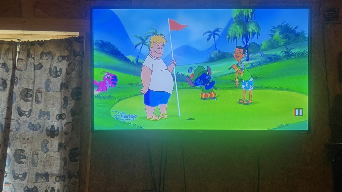 Westbroo6Keaton's tweet image. At 4PM today, Disney Channel aired a rerun of “Lax (an episode of Lilo and Stitch: The Series and the Recess crossover)”. Yep the crossover is FINALLY back for one day only. This episode brings us back memories. #LiloAndStitch #Recess #Disney #Crossover #DisneyChannel