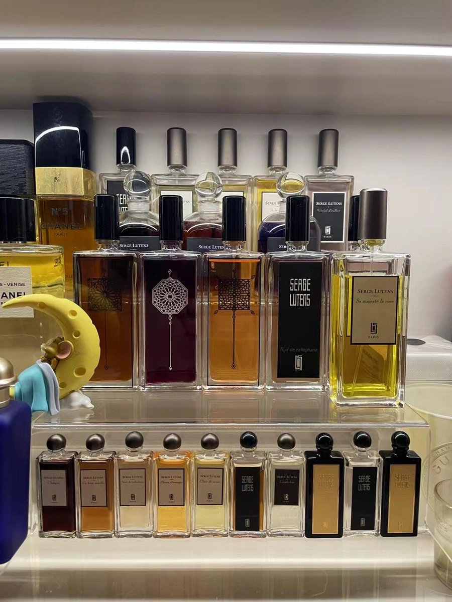 Noelsxarson's tweet image. 香りには性格がありますが、私にはセンスがあります。🤔